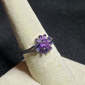 Fashion ring flower pattern purple flower